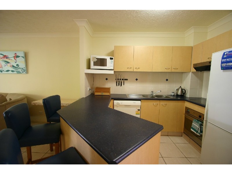 15/5 Hill St, Rainbow Bay QLD 4225