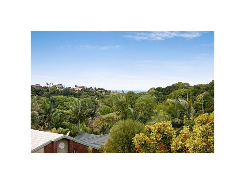26 Cashel Cres, Banora Point NSW 2486
