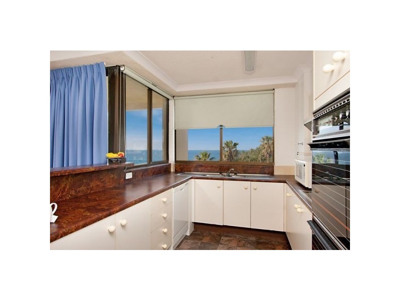 16/3 Eden Avenue, Rainbow Bay QLD 4225