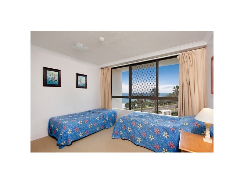 16/3 Eden Avenue, Rainbow Bay QLD 4225