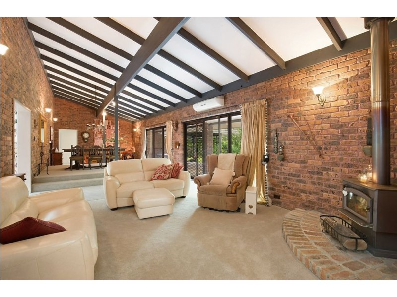 29 Green Valley Way, Piggabeen NSW 2486