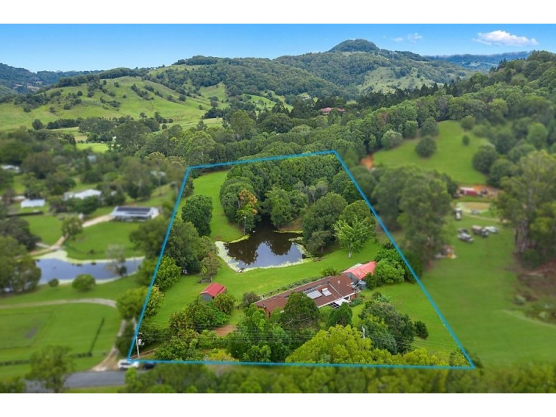 29 Green Valley Way, Piggabeen NSW 2486
