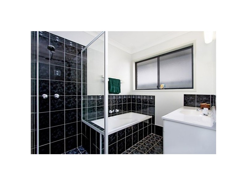 45 Shamrock Avenue, Banora Point NSW 2486