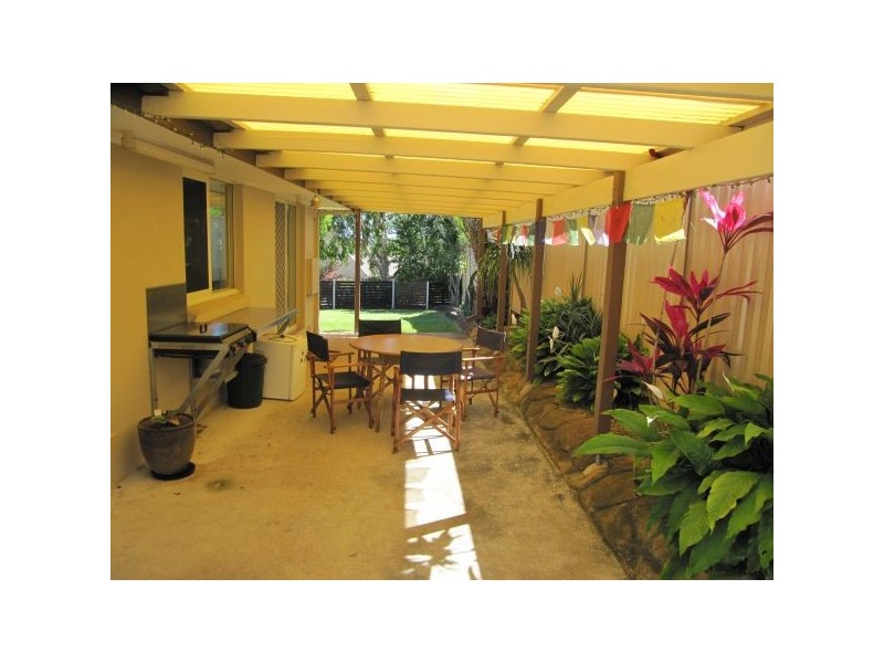 2/3 Manuka Road,, Banora Point NSW 2486