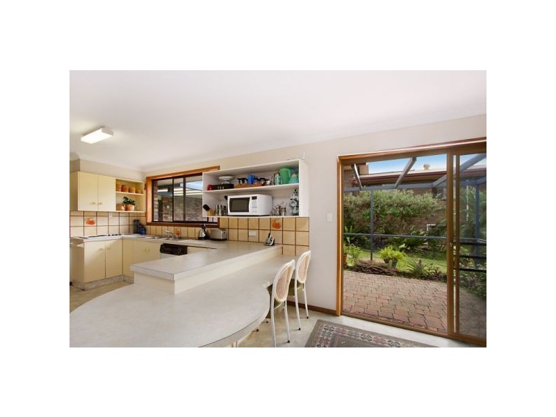 142 Pioneer Pde, Banora Point NSW 2486