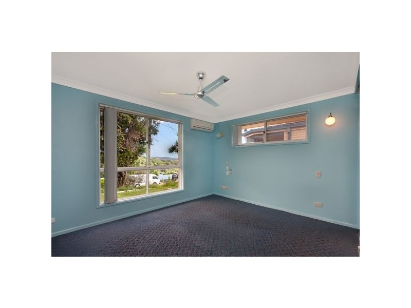 21 Peninsula Drive, Bilambil Heights NSW 2486