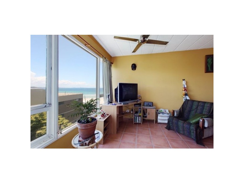 10/30 Powell Crescent, Coolangatta QLD 4225