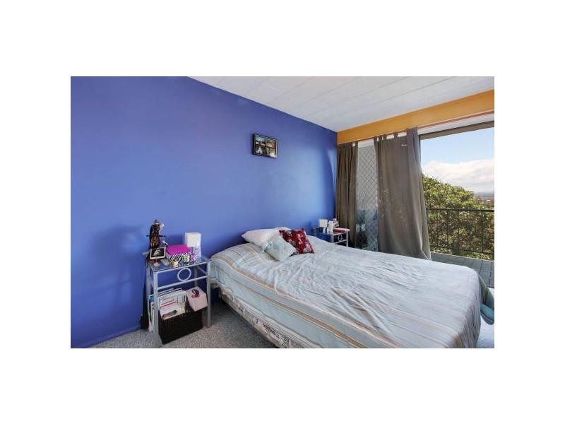 10/30 Powell Crescent, Coolangatta QLD 4225