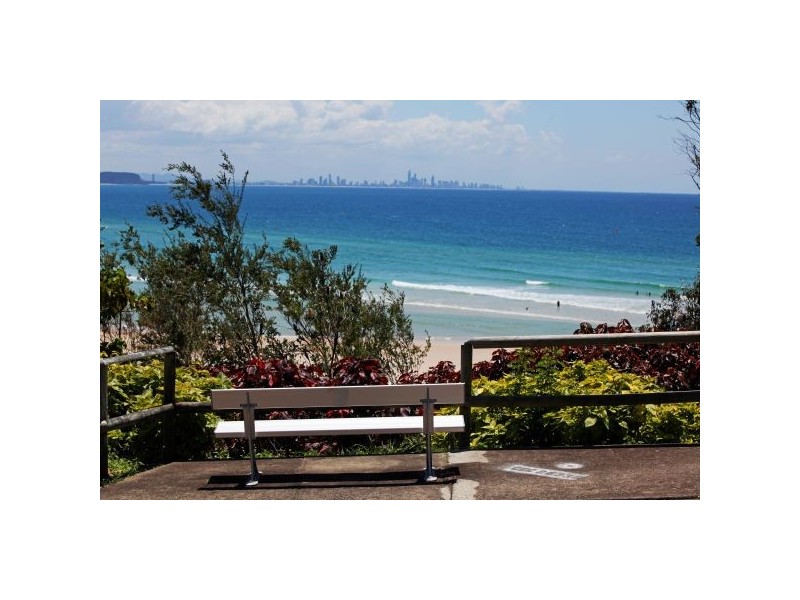 10/30 Powell Crescent, Coolangatta QLD 4225