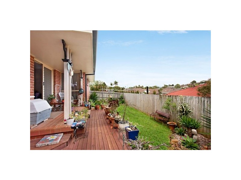 2/24 Manuka Dr, Banora Point NSW 2486