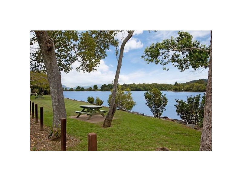 78 Riverside Lane, Tumbulgum NSW 2490