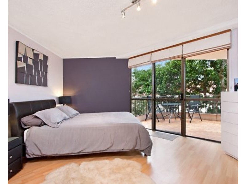 3/10 Rutledge street, Coolangatta QLD 4225