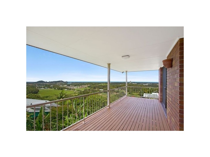 2 Ocean Avenue, Tweed Heads South NSW 2486