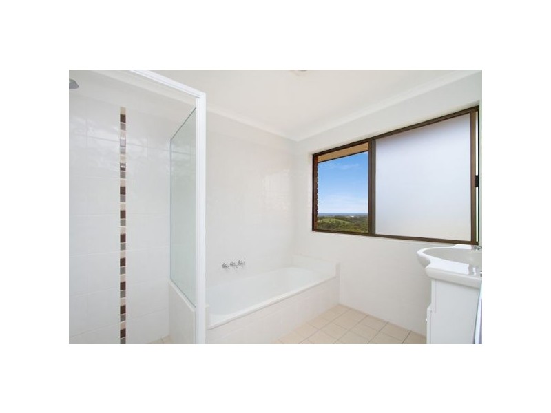 2 Ocean Avenue, Tweed Heads South NSW 2486