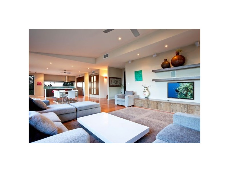 68 Woodgee Street, Currumbin QLD 4223