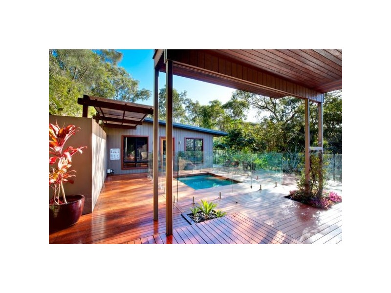 68 Woodgee Street, Currumbin QLD 4223