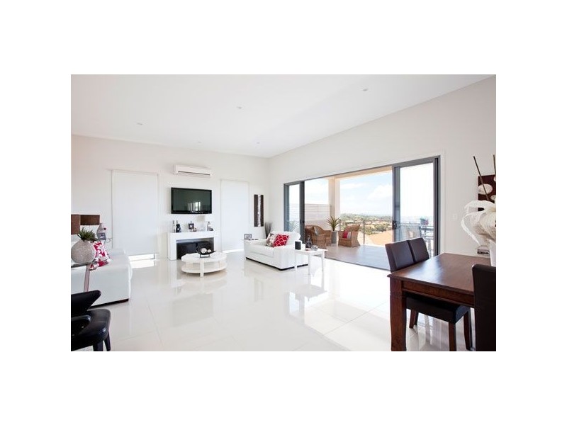 44a Lochlomond Drive, Banora Point NSW 2486