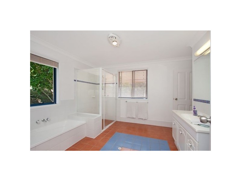 6 Benevis Place, Terranora NSW 2486