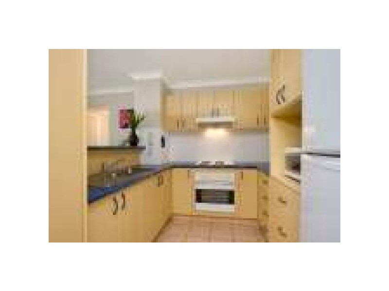2/205 Boundary Street,, Coolangatta QLD 4225