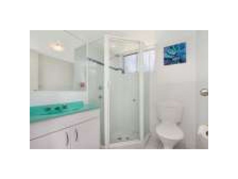 2/205 Boundary Street,, Coolangatta QLD 4225