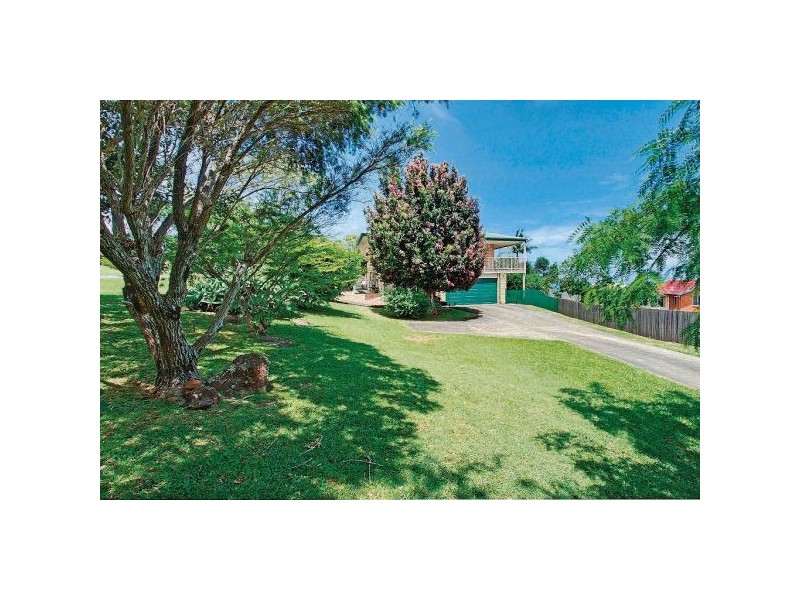 42 Walter Cres, Banora Point NSW 2486