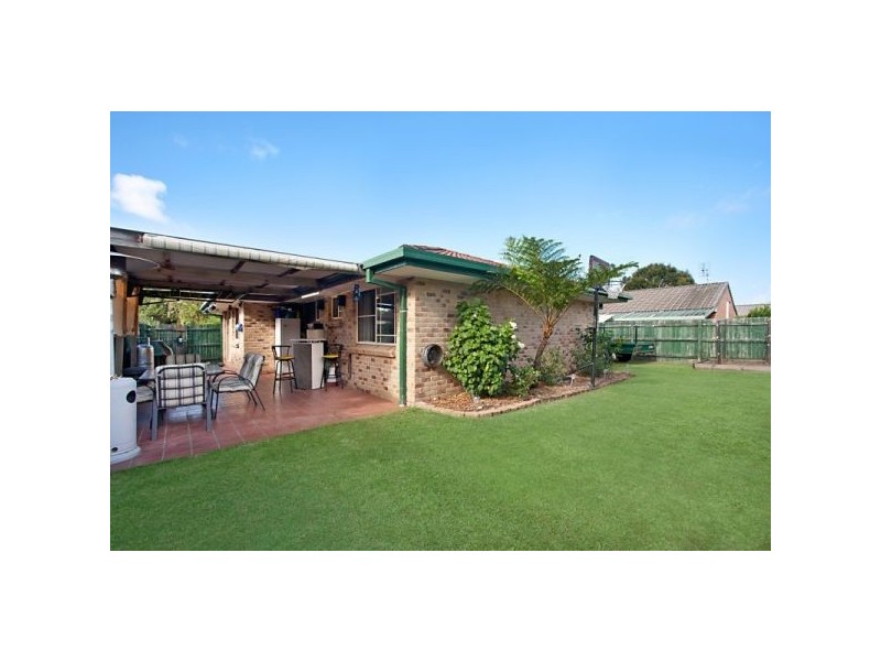 64 Covent Gardens Way, Banora Point NSW 2486