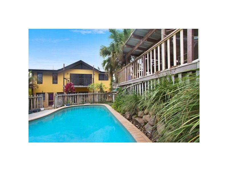 8 Noarlunga Street, Banora Point NSW 2486