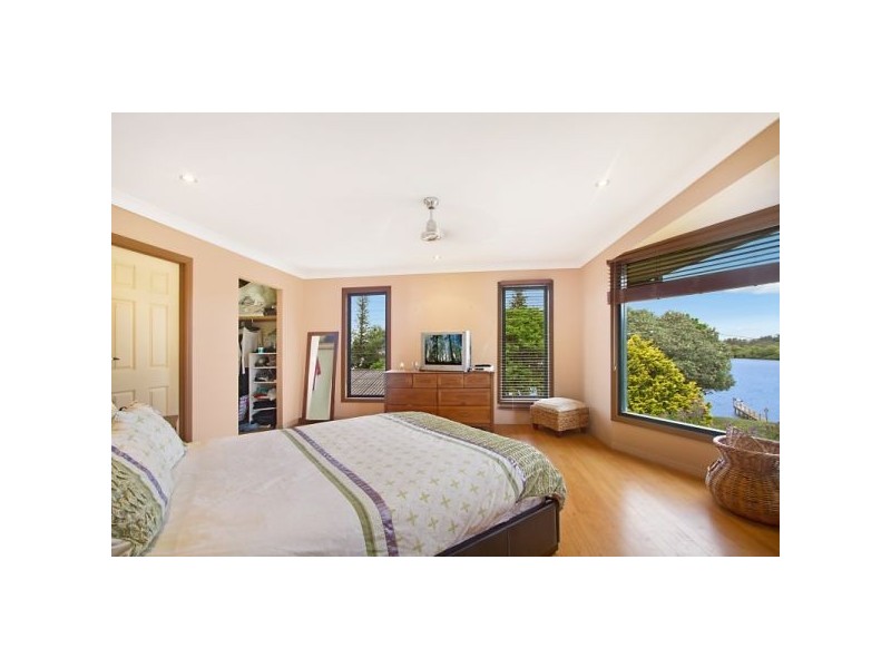 8 Noarlunga Street, Banora Point NSW 2486