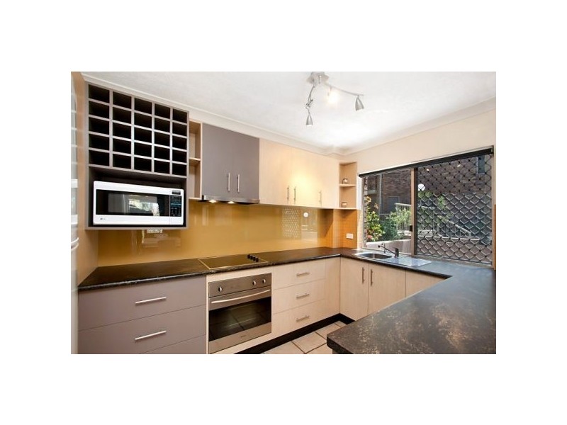 20/15 -17 South Street, Kirra QLD 4225