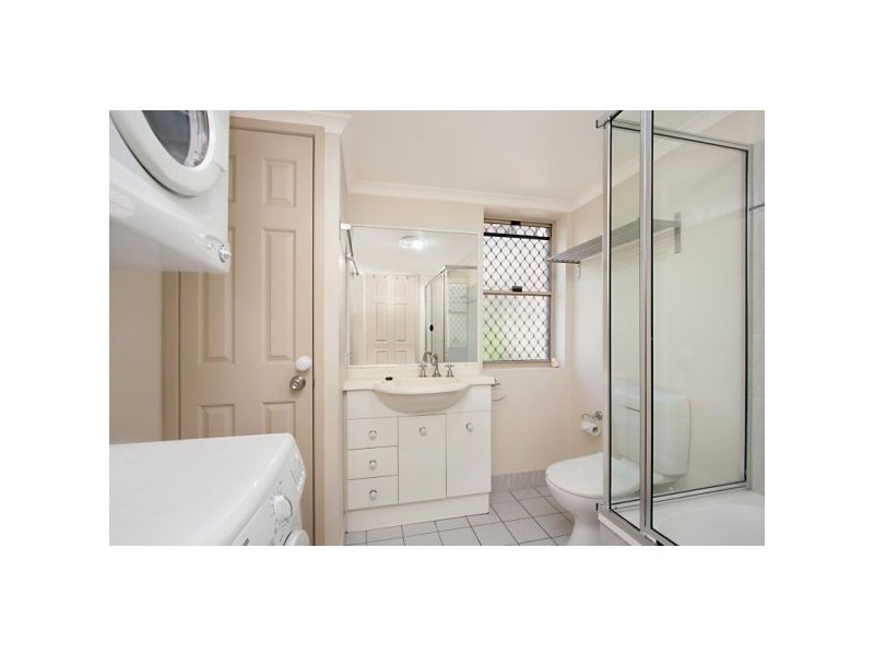 20/15 -17 South Street, Kirra QLD 4225