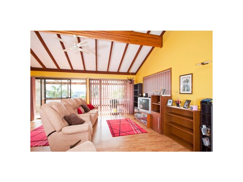 155 Pioneer Parade, Banora Point NSW 2486