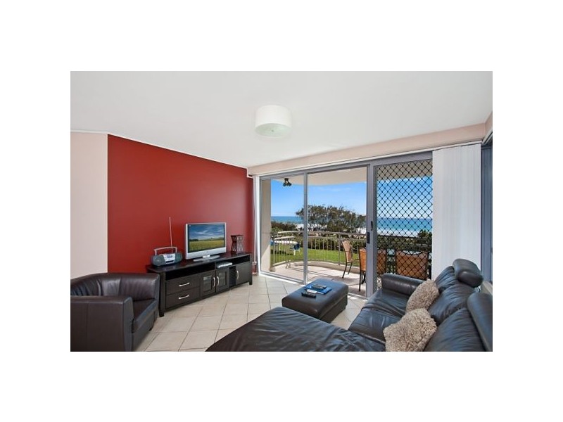 1/277 Golden Four Drive, Bilinga QLD 4225