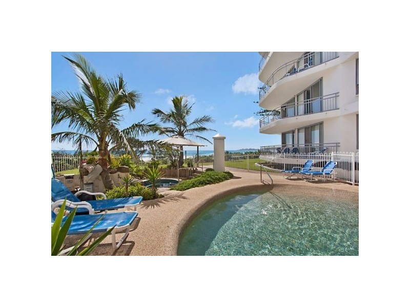 1/277 Golden Four Drive, Bilinga QLD 4225