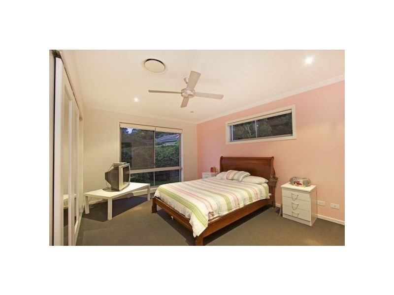 5 Buncrana Terrace, Banora Point NSW 2486