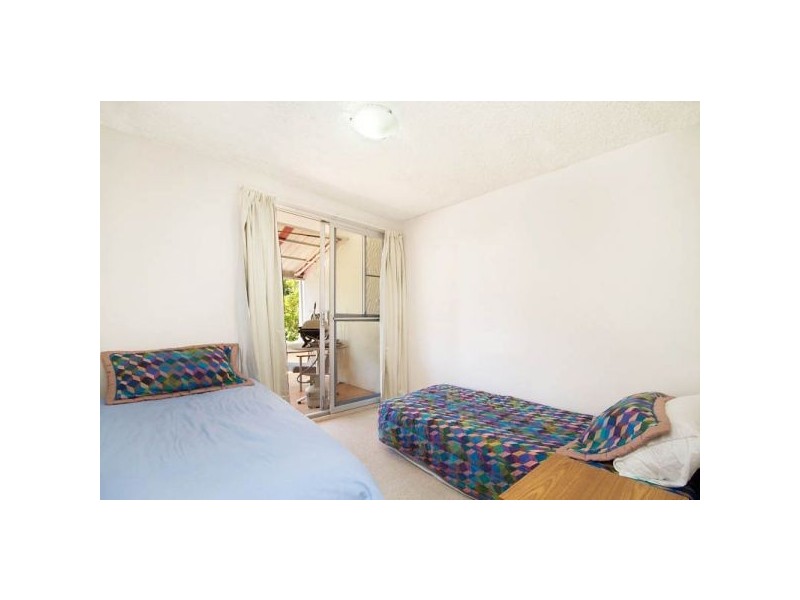 1/30 Boundary Street, Rainbow Bay QLD 4225