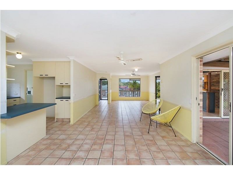 9 Deakin Drive, Terranora NSW 2486