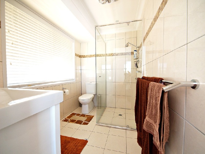 20 Blue Waters Cres, Tweed Heads NSW 2485