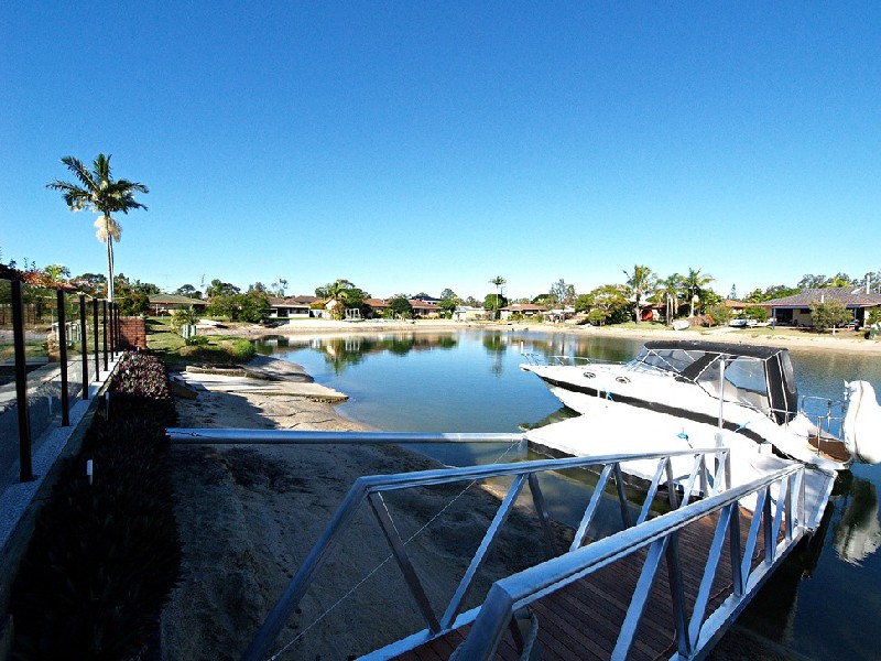 20 Blue Waters Cres, Tweed Heads NSW 2485