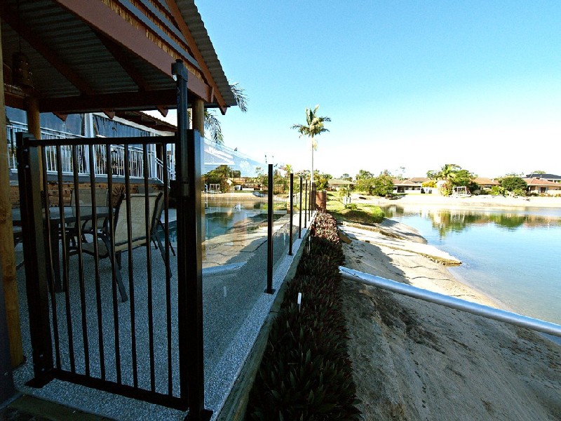 20 Blue Waters Cres, Tweed Heads NSW 2485