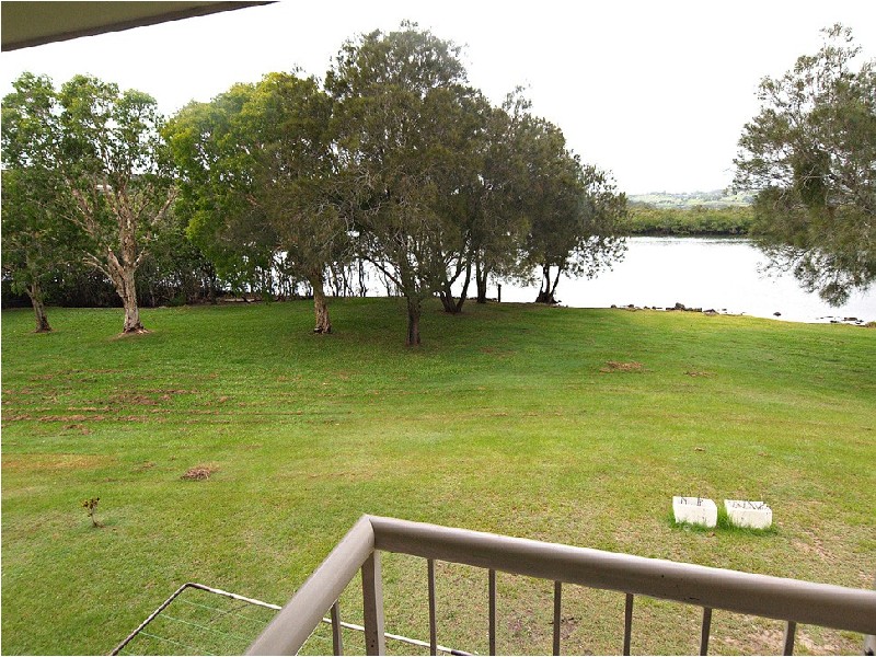 2/3 Sunset Place, Tweed Heads West NSW 2485
