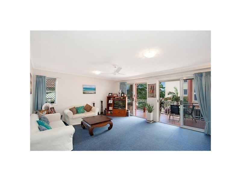 10/12-14 Douglas Street, Kirra QLD 4225