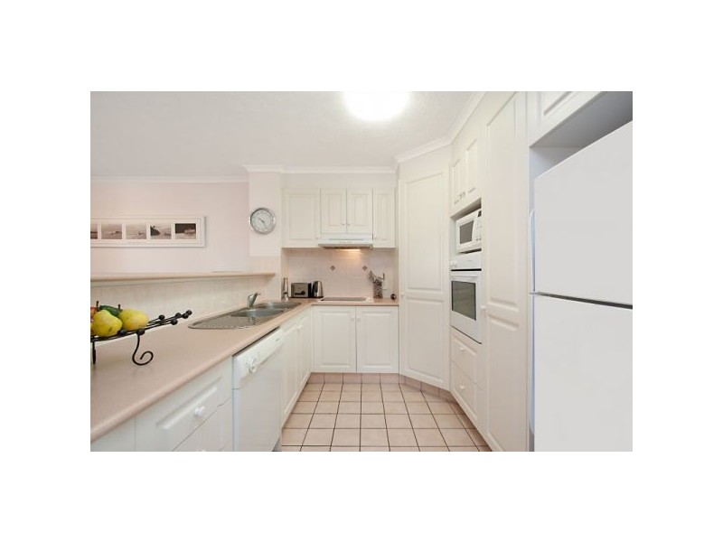 10/12-14 Douglas Street, Kirra QLD 4225