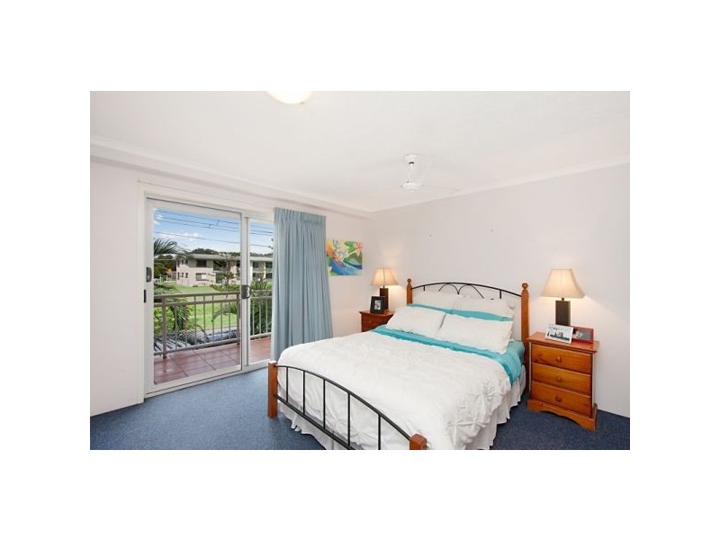 10/12-14 Douglas Street, Kirra QLD 4225