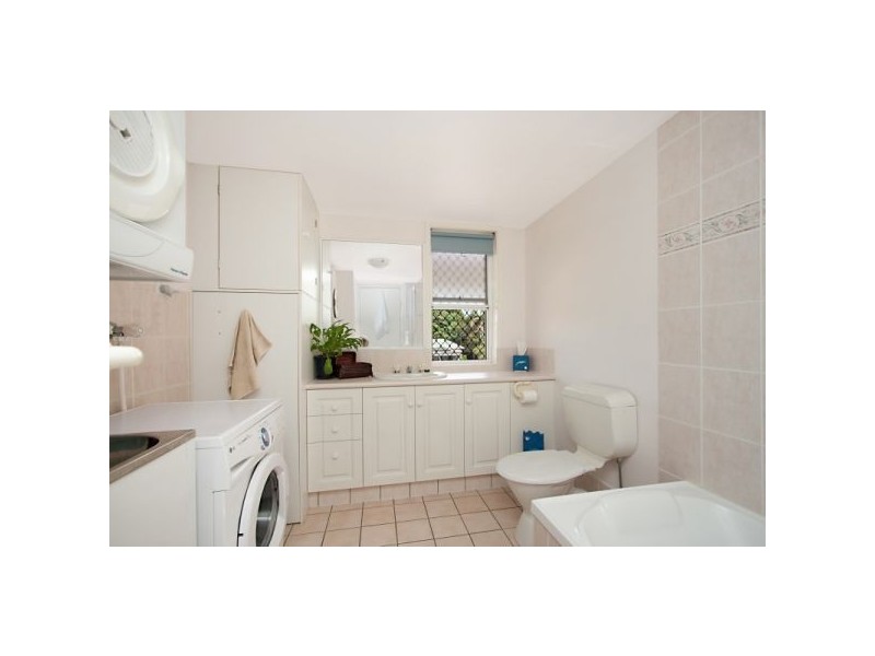 10/12-14 Douglas Street, Kirra QLD 4225