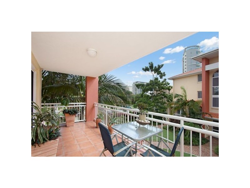 10/12-14 Douglas Street, Kirra QLD 4225