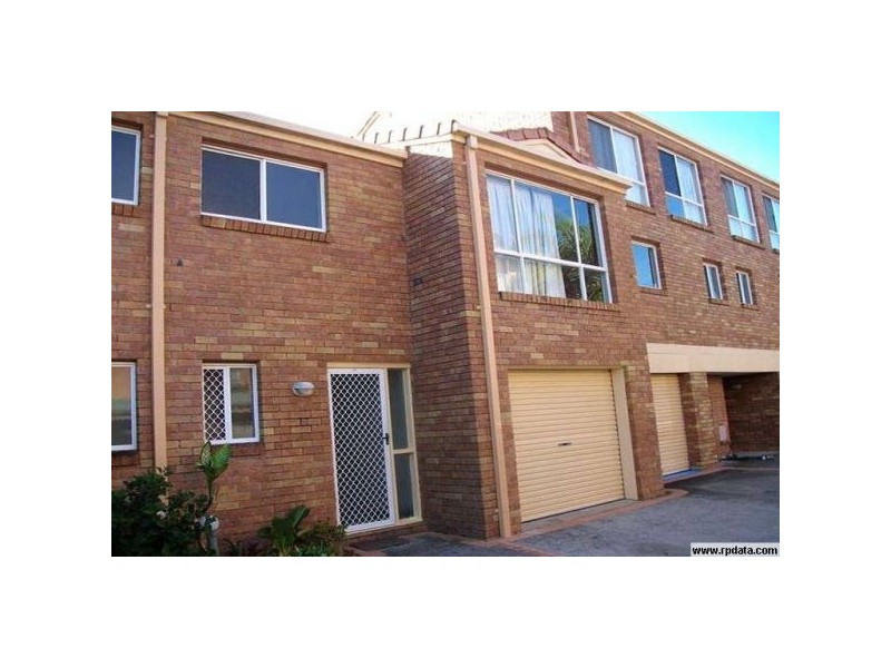 Coolangatta QLD 4225