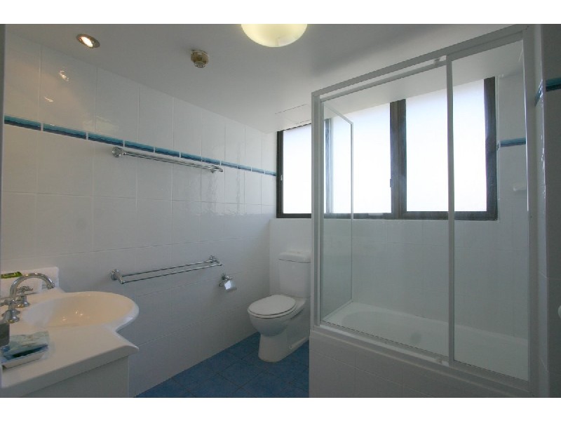 19/1 Kentia Cres, Banora Point NSW 2486