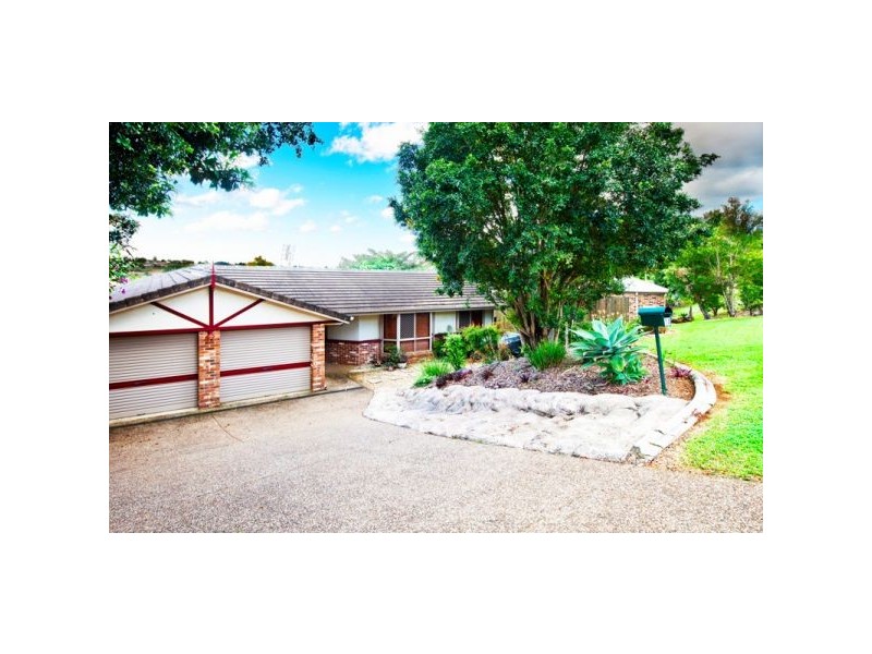 14 Clonakilty Close, Banora Point NSW 2486