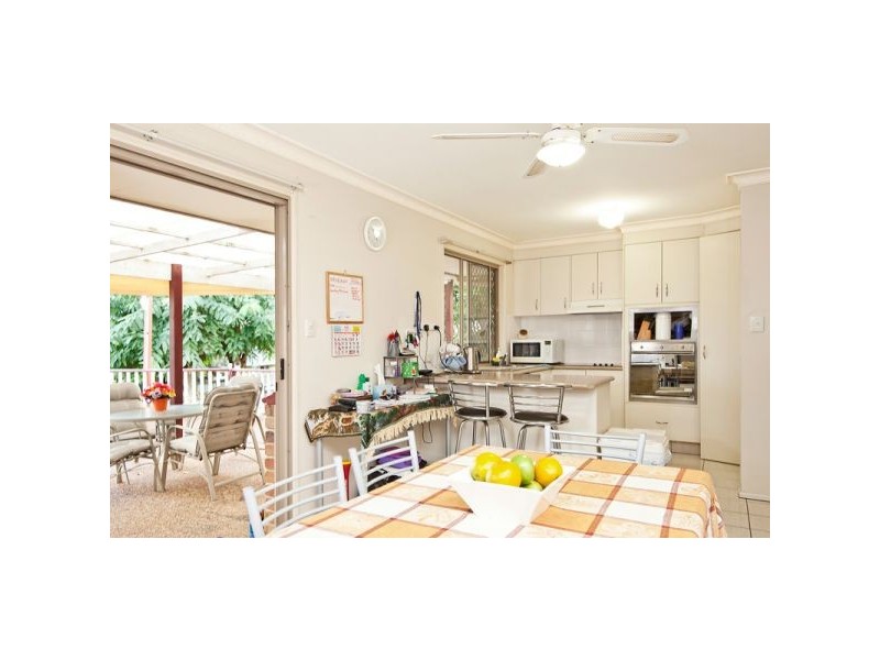 14 Clonakilty Close, Banora Point NSW 2486