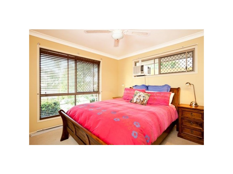 14 Clonakilty Close, Banora Point NSW 2486